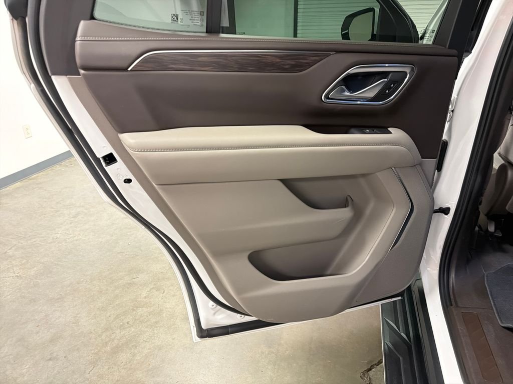 Used 2023 White Chevrolet LS image 27