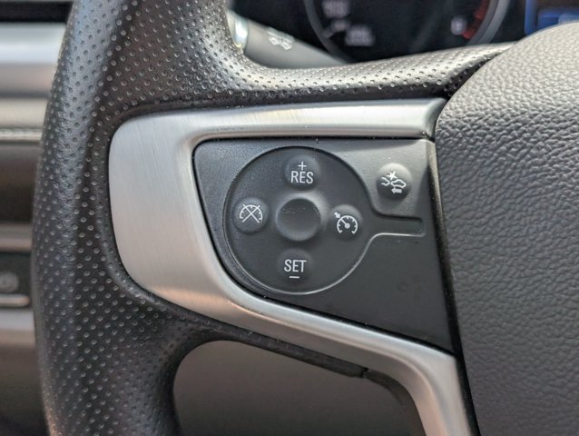 Used 2023 White GMC SLE image 19