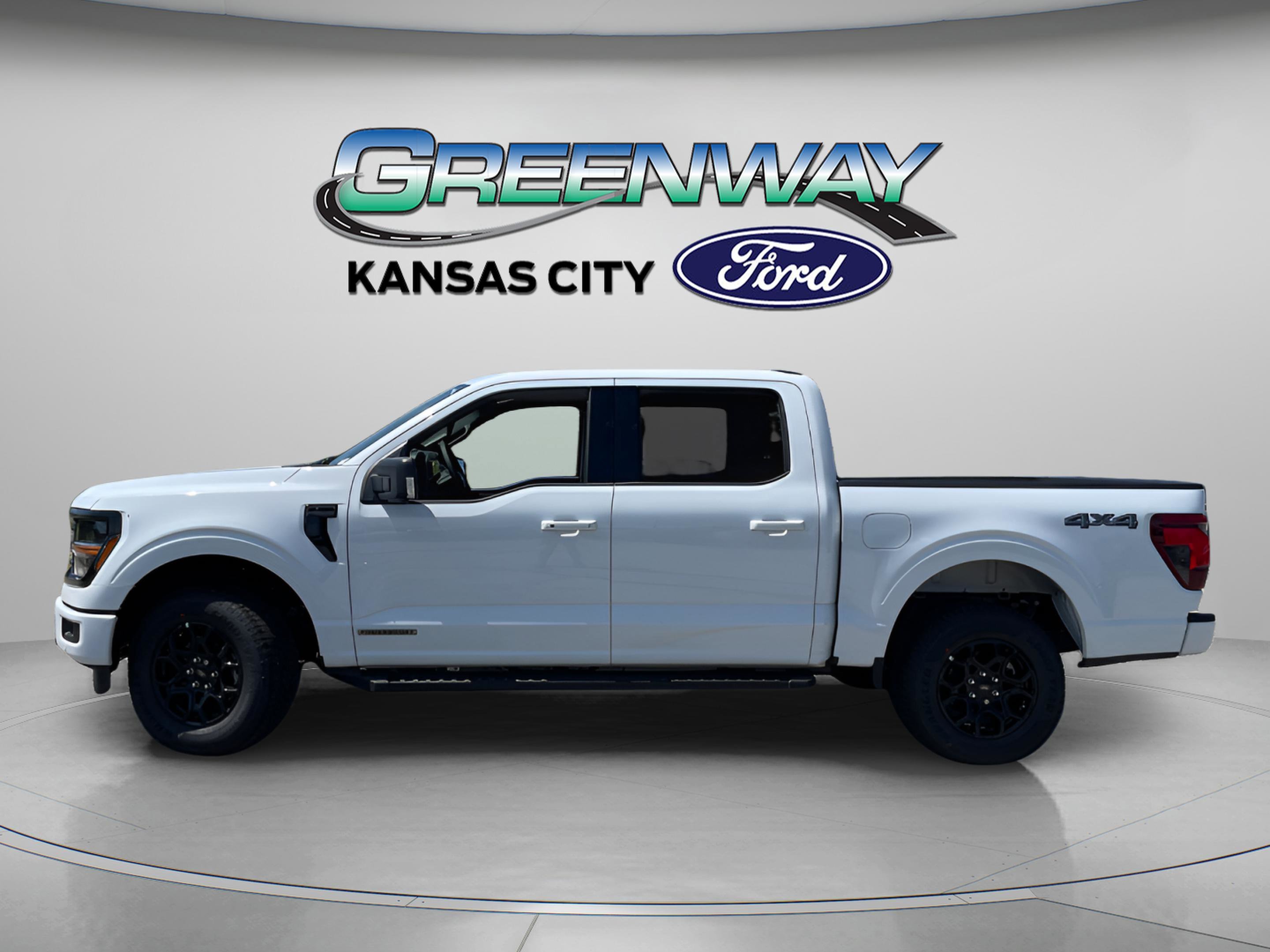 2025 Ford F-150 XLT - Photo 4