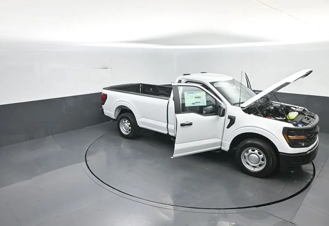 New 2026 Oxford White Ford XL image 37
