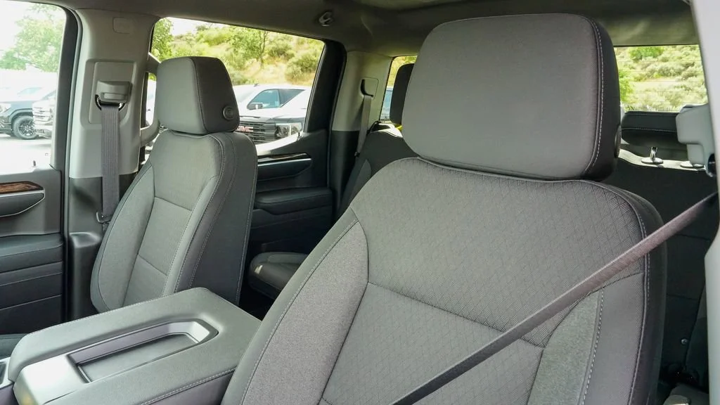 2026 GMC Sierra 1500 SLE - Photo 15