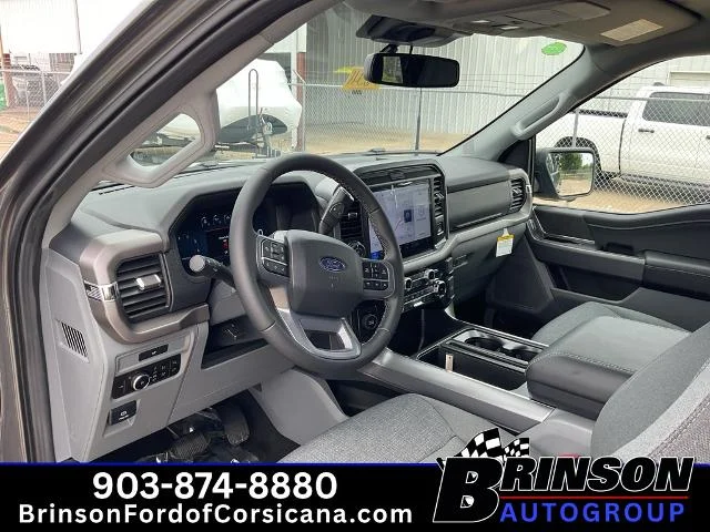 New 2026 Carbonized Gray Metallic Ford XLT image 32