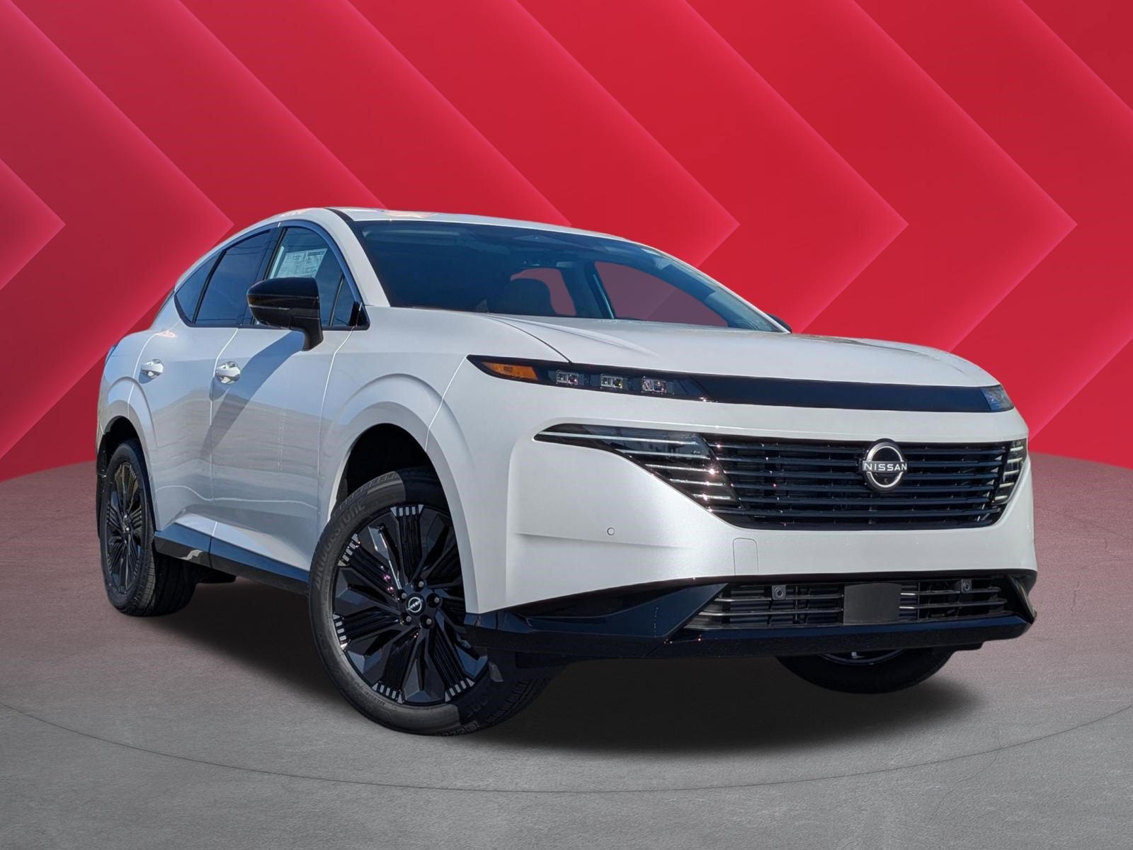 New 2026 Everest White Pearl Tricoat Nissan Platinum image 1