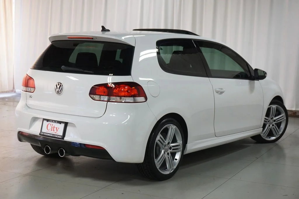 Used 2012 Candy White Volkswagen R image 28