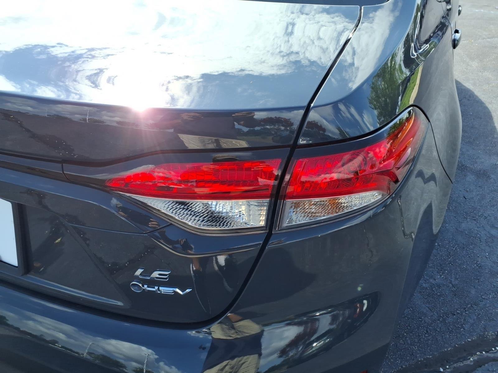 Used 2025 Underground Toyota Hybrid LE image 16