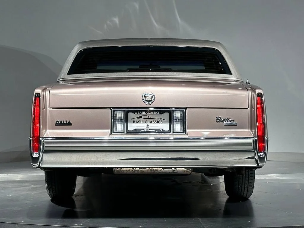 Used 1989  Cadillac NA image 42
