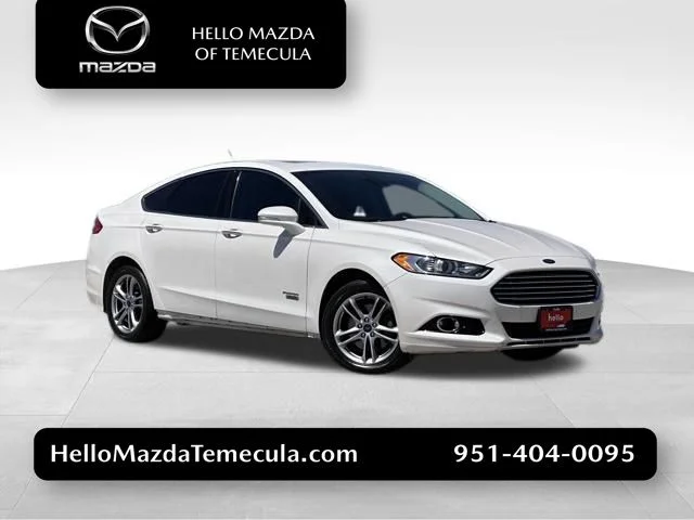 2016 Ford Fusion Plug-In Hybrid Titanium's photo