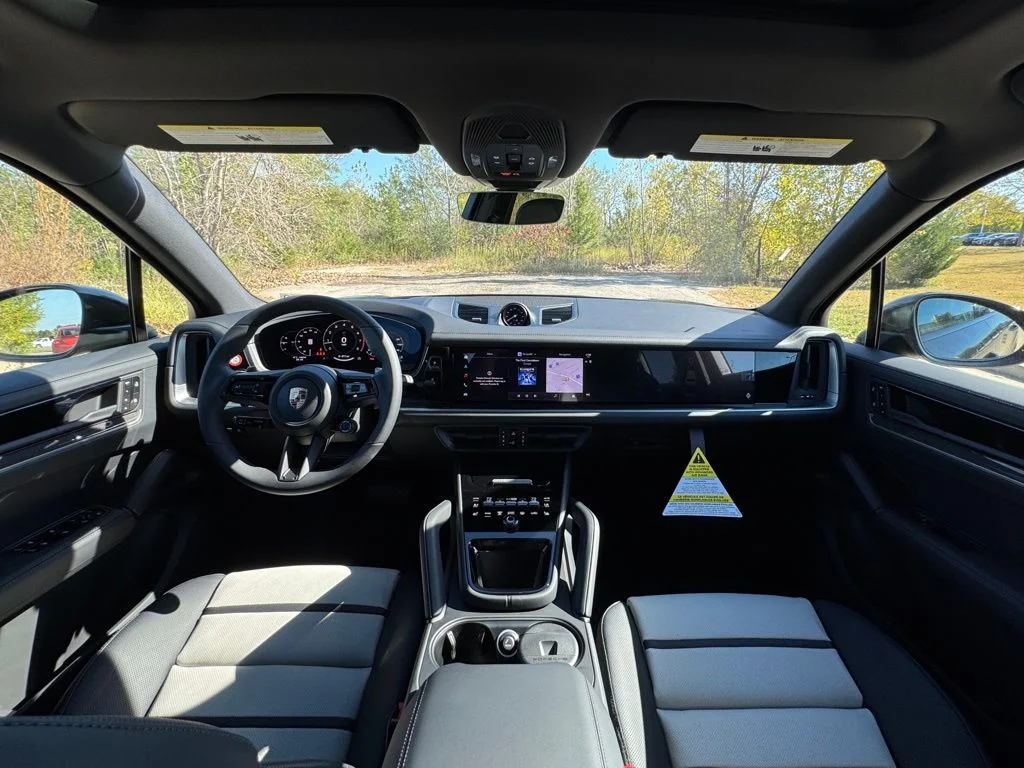2026 Porsche Cayenne Base - Photo 17