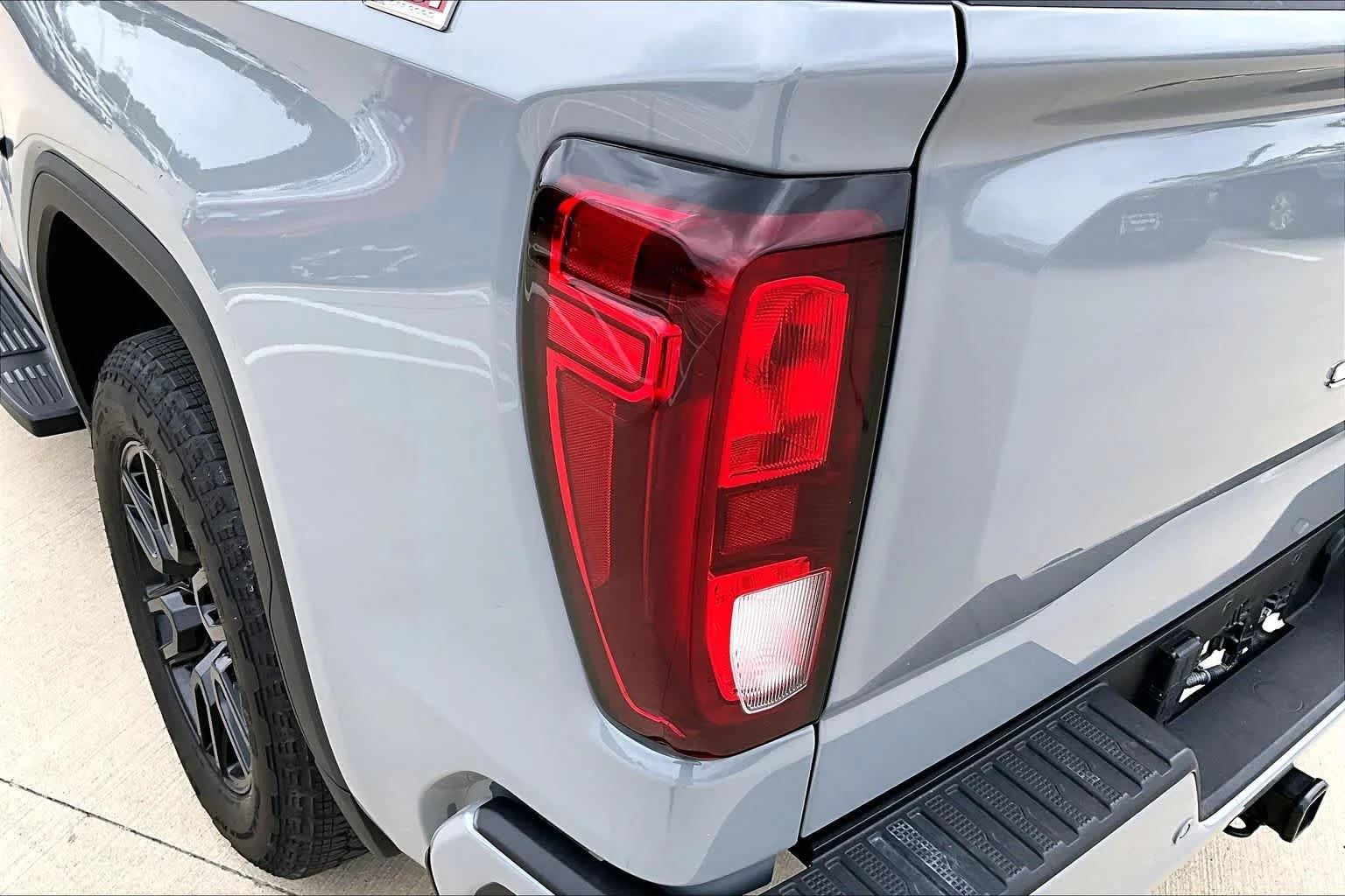 Used 2024 Thunderstorm Gray GMC Elevation image 28