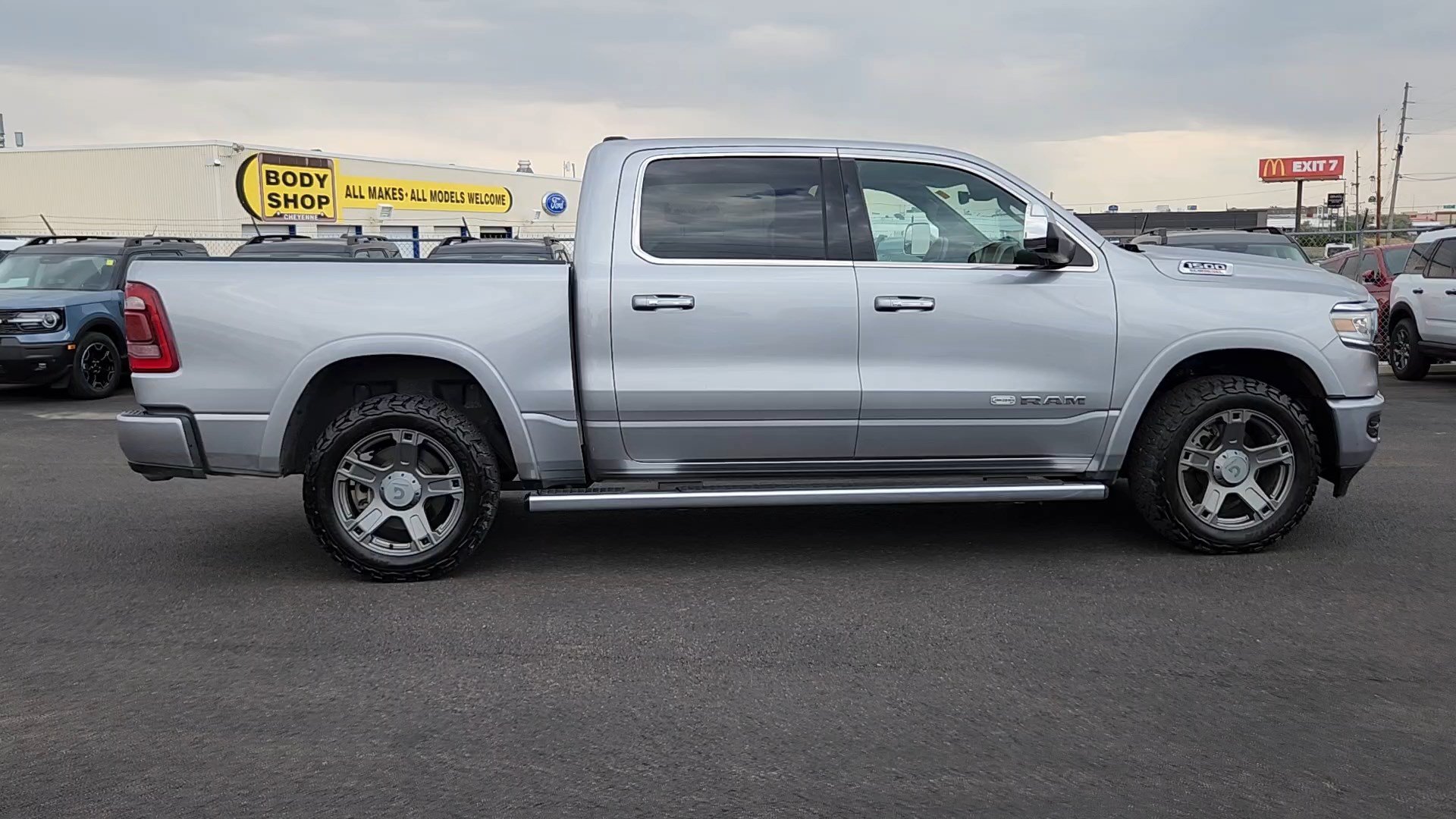 Certified Used 2022 Billet Silver Metallic Clearcoat Ram Longhorn image 3