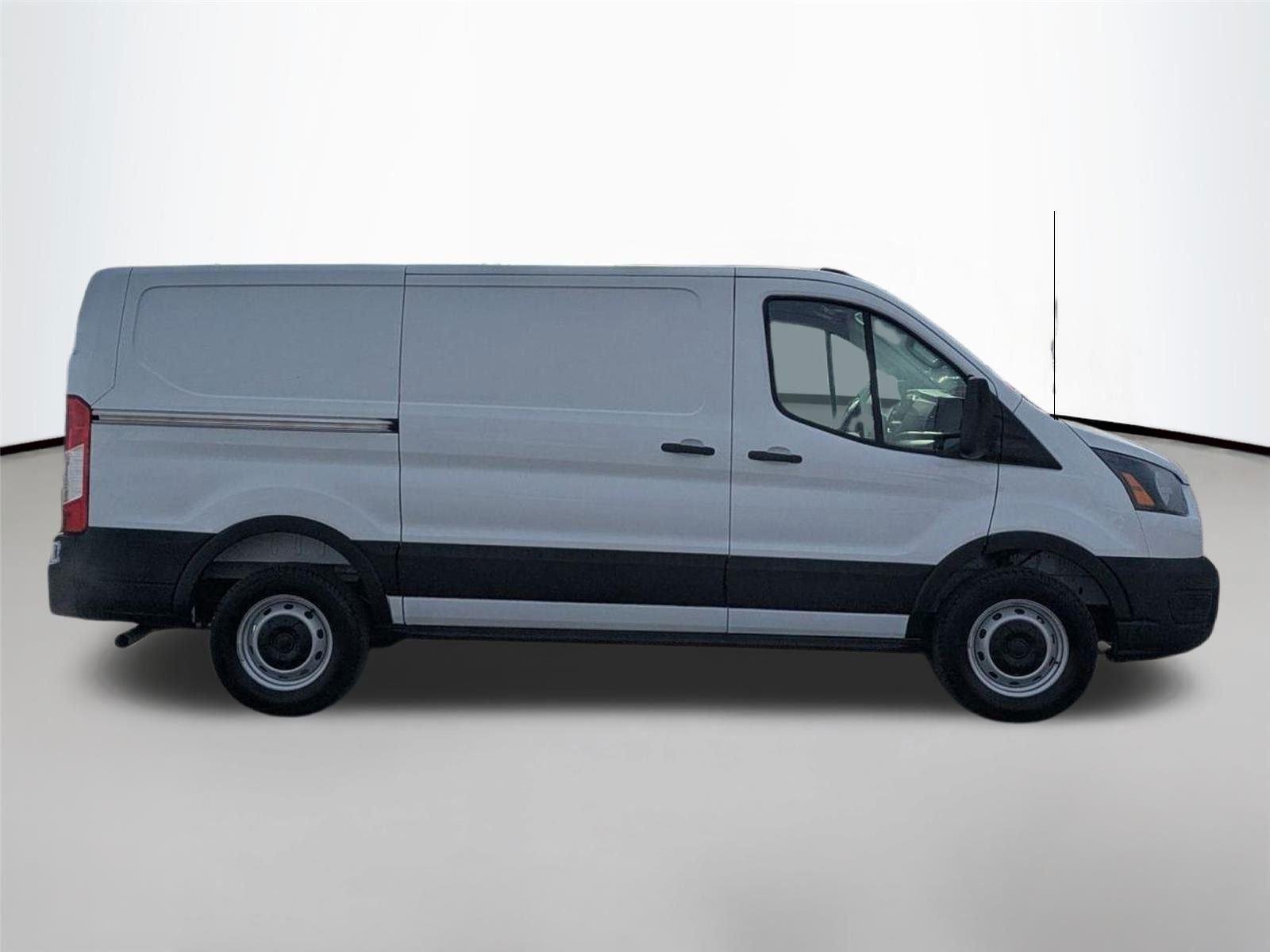 New 2026 Oxford White Ford Cargo Van image 4