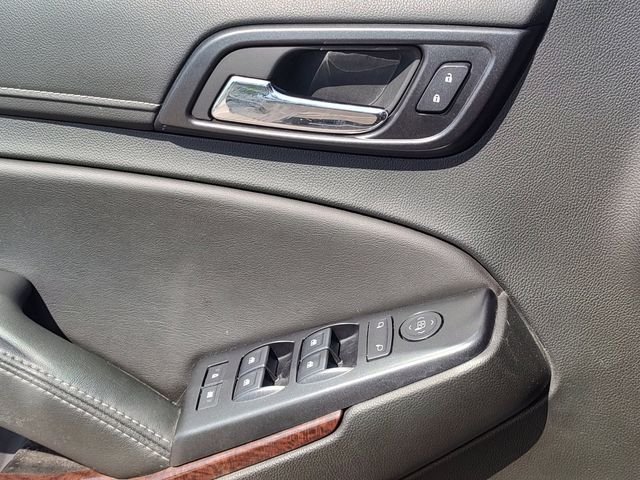 Used 2019 Gray GMC SLE image 23
