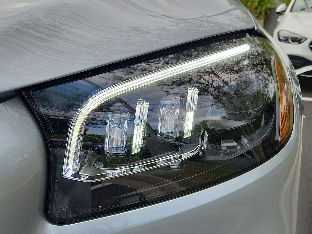 Certified Used 2025 Cirrus Silver Metallic Mercedes-Benz GLS 450 image 9