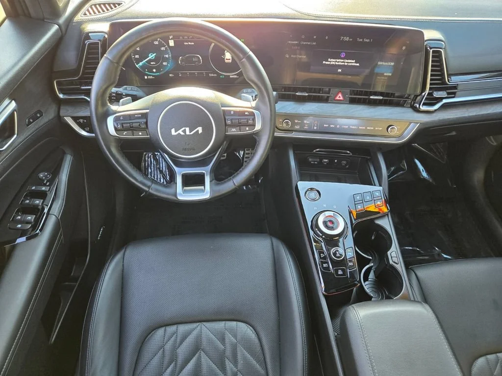 Used 2023 Shadow Matte Gray Kia X-Line Prestige image 12