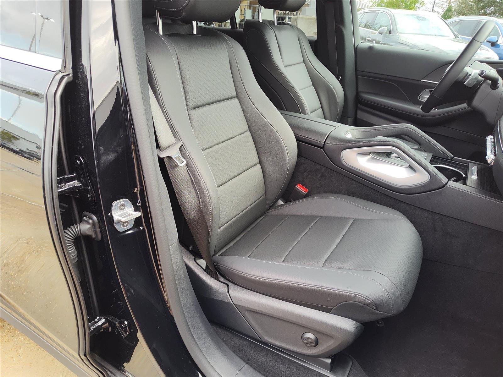 New 2026 Black Mercedes-Benz GLE 350 image 12