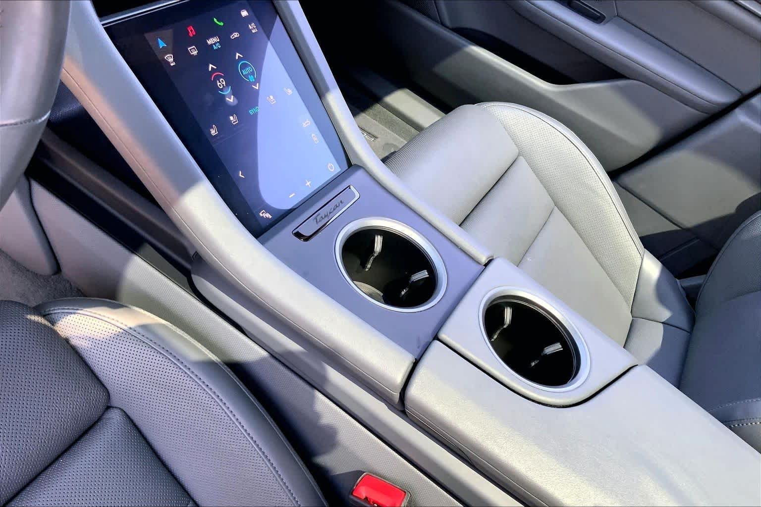 Used 2022 Chalk Porsche  image 14