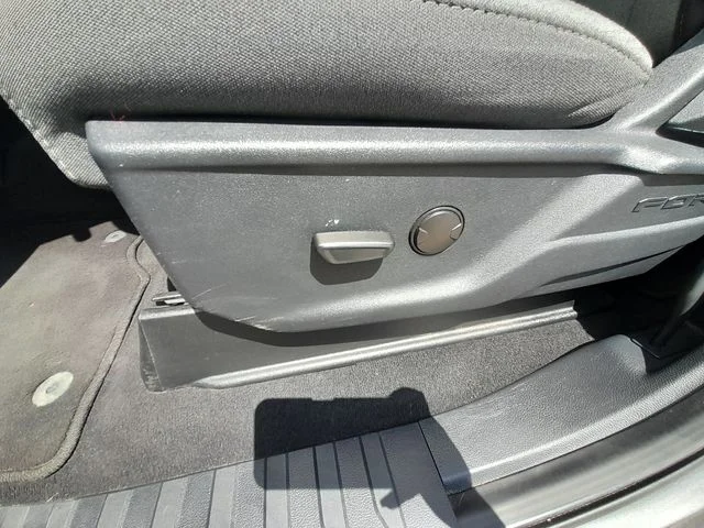 Used 2026 Gray Metallic Ford XLT image 34