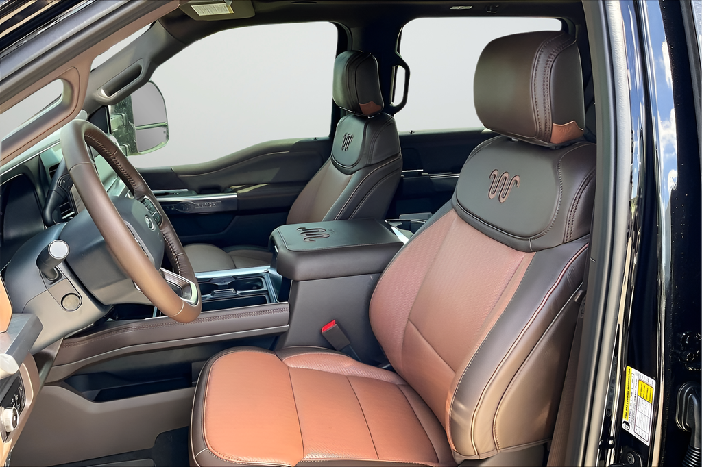 New 2026 Agate Black Metallic Ford King Ranch image 10