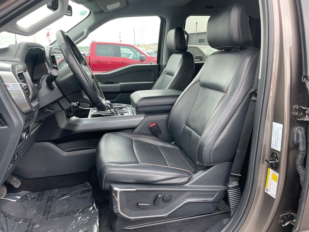 Used 2023 Gray Ford Lariat image 7