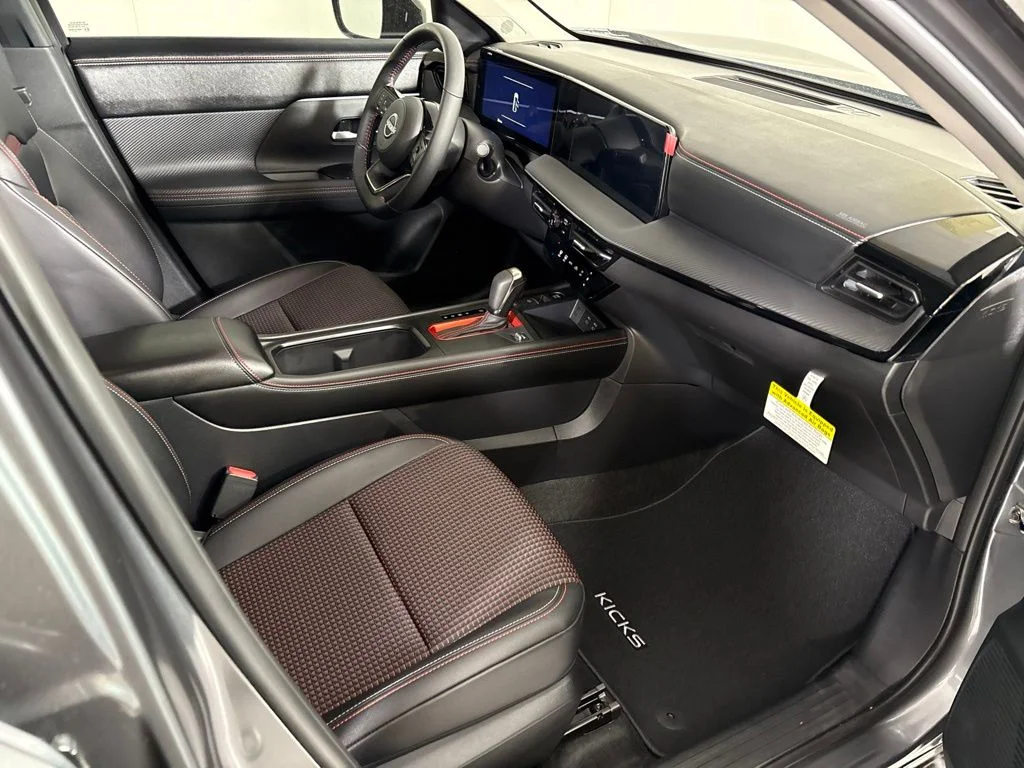 New 2026 Gray Nissan SR image 16
