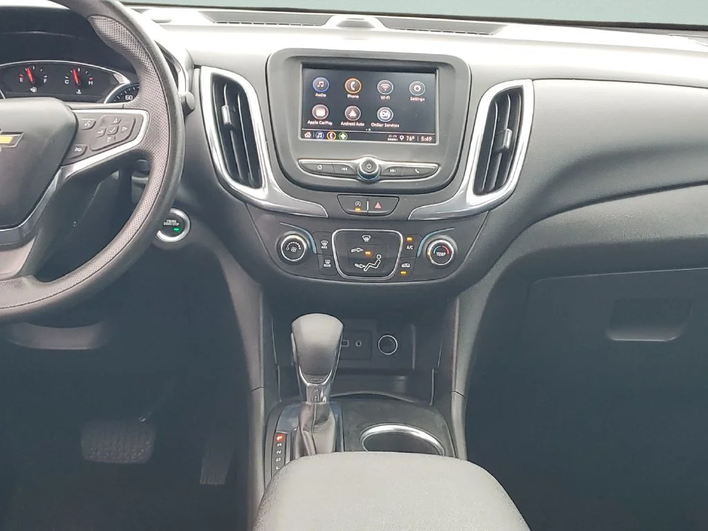 Used 2023 STERLING GRAY METALLIC Chevrolet LT image 18