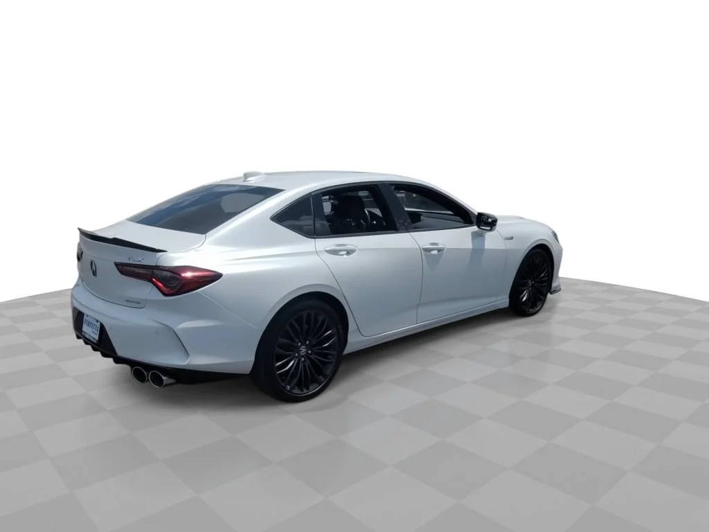 Used 2021 White Acura Type S image 8