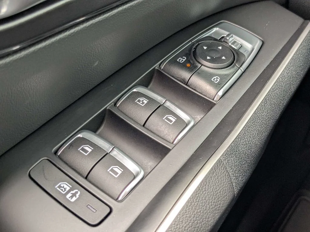 Used 2026 Black Kia LX image 23