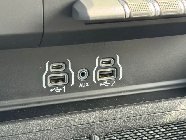 New 2026 Serrano-Green Metallic Exterior Paint RAM Laramie image 23