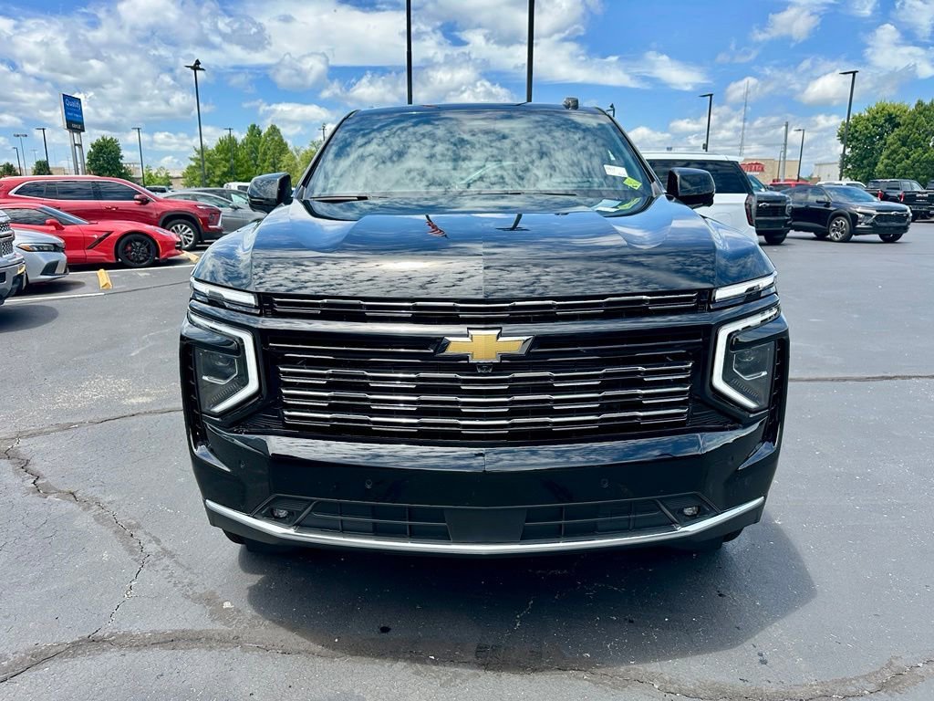 2026 Chevrolet Suburban High Country - Photo 8