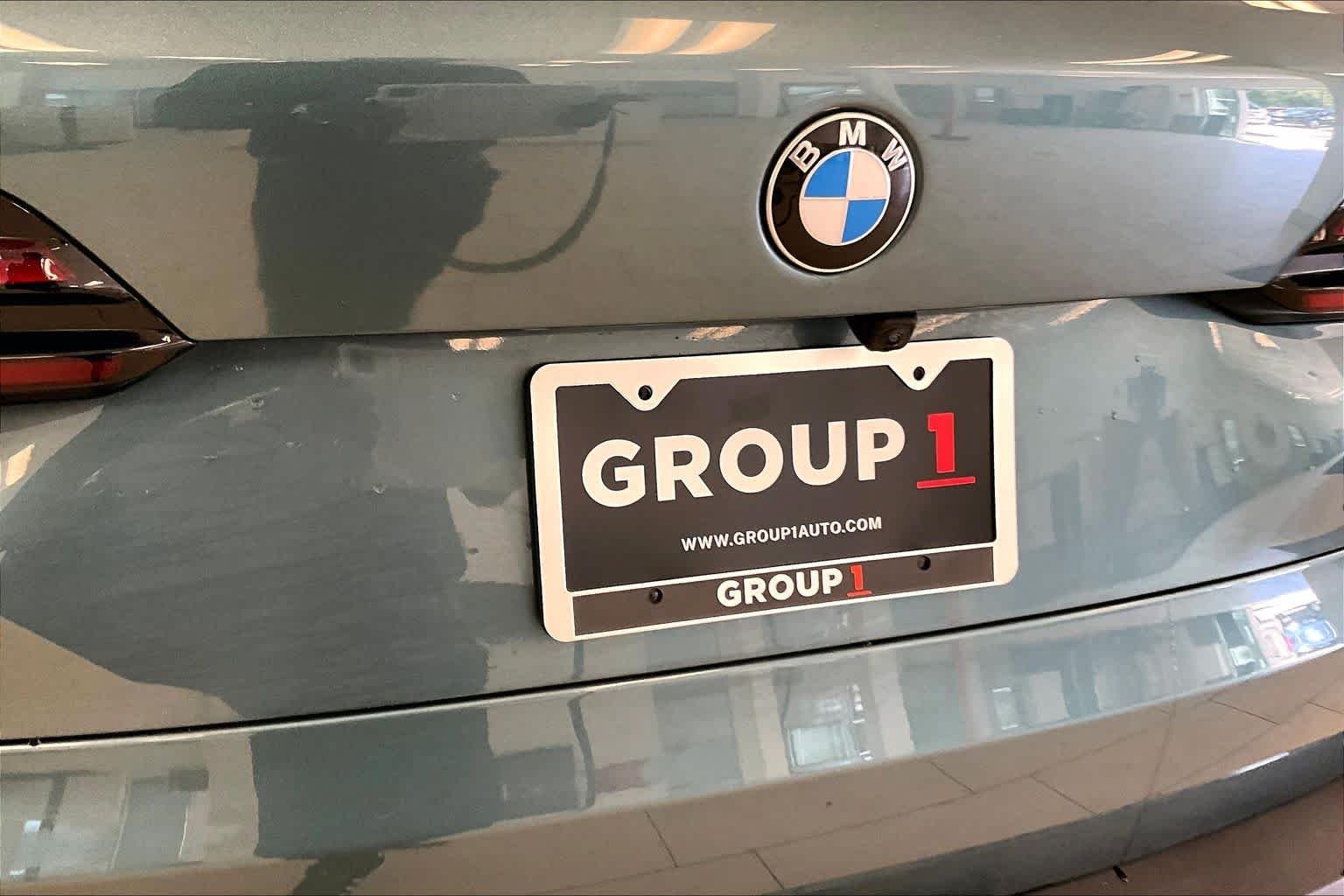 Used 2024 Blue Ridge Mountain Metallic BMW sDrive40i image 9