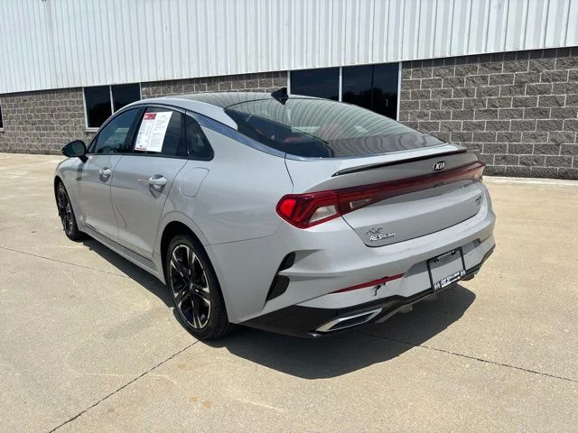 Used 2021 Wolf Gray Kia GT-Line image 9