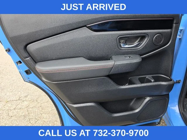 Certified Used 2025 Diffused Sky Pearl Honda TrailSport image 23