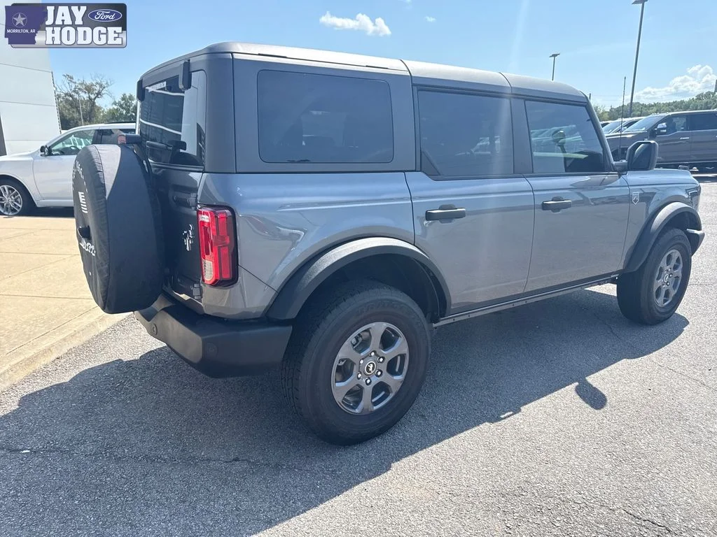 Used 2025 Gray Metallic Ford Big Bend image 7