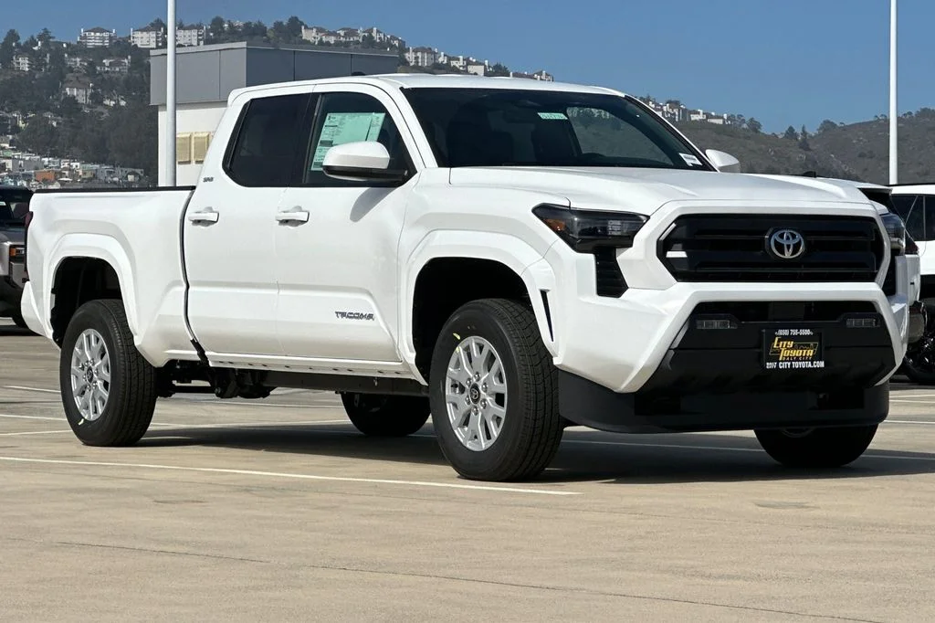 New 2026 Ice Cap Toyota  SR5 image 2