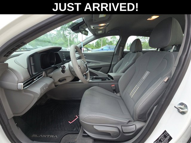 Certified Used 2022 Gray Hyundai SEL image 8