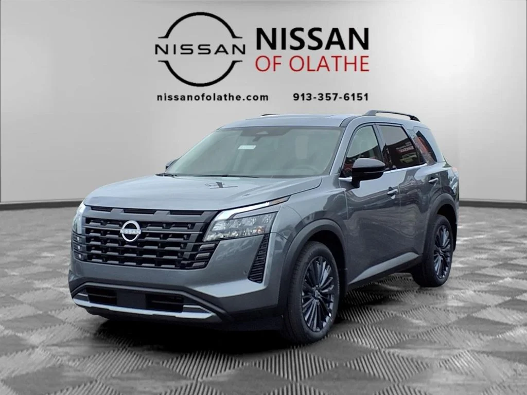 2026 Nissan Pathfinder SL 4WD's photo