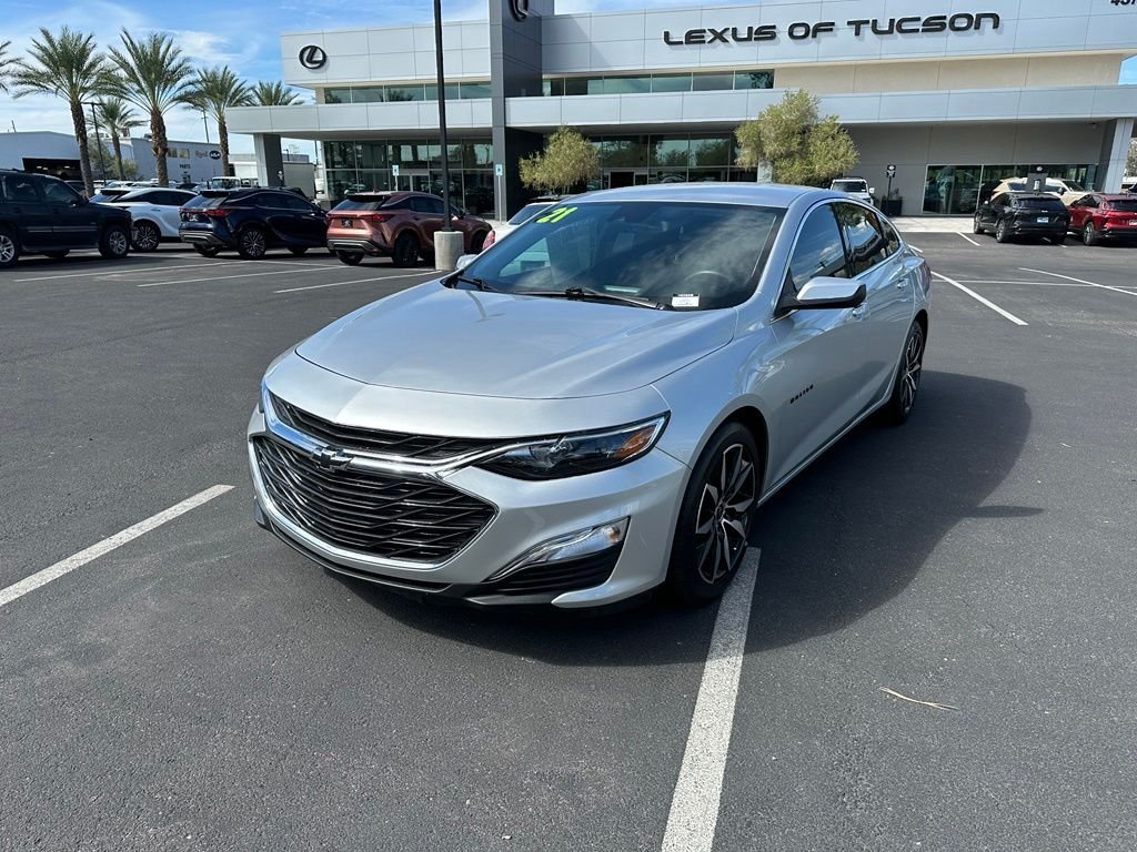 Used 2021 Silver Chevrolet RS image 19