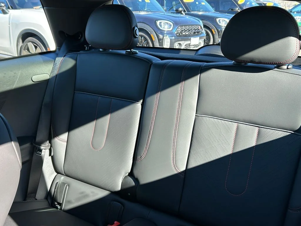 2026 MINI Hardtop 2 Door S - Photo 28