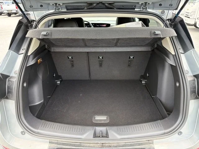 Used 2025 Moonstone Gray Metallic Buick Sport Touring image 18