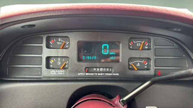 Used 1996 White Chevrolet Classic image 13