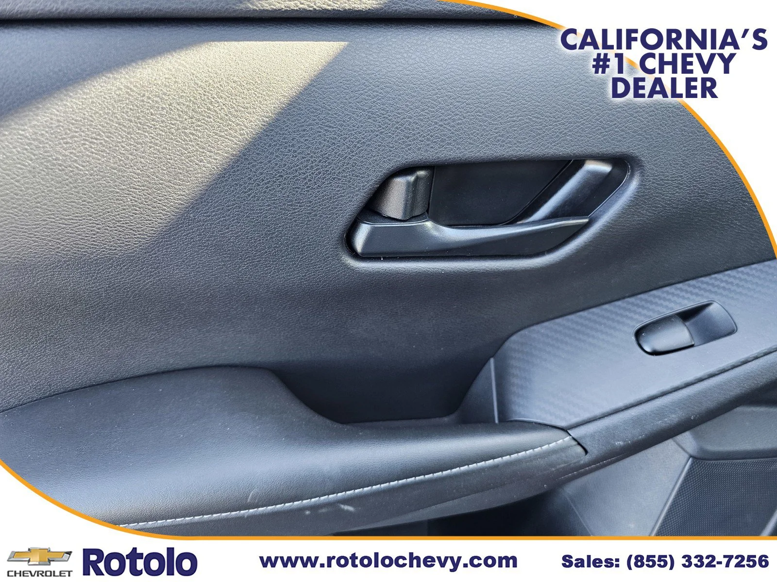 Used 2025 Rosewood Metallic Nissan SV image 15