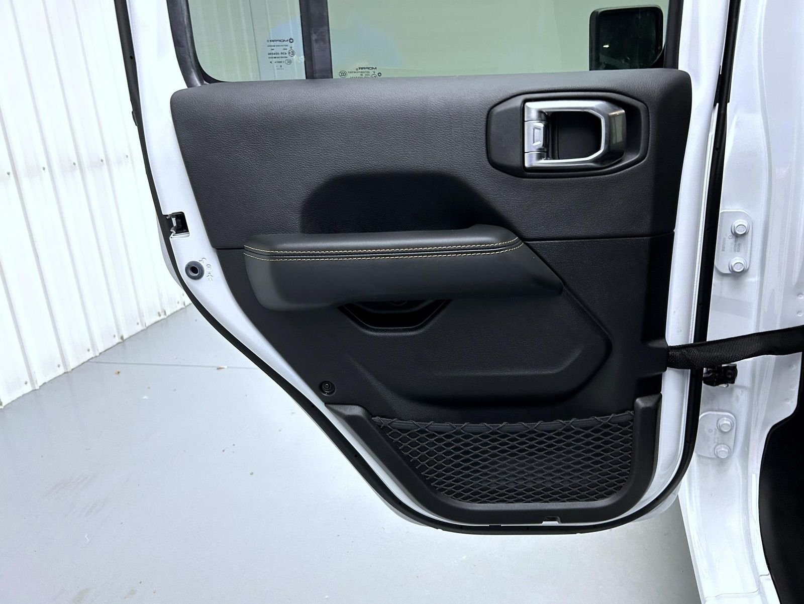 New 2026 Bright White Clearcoat Jeep Sahara image 20