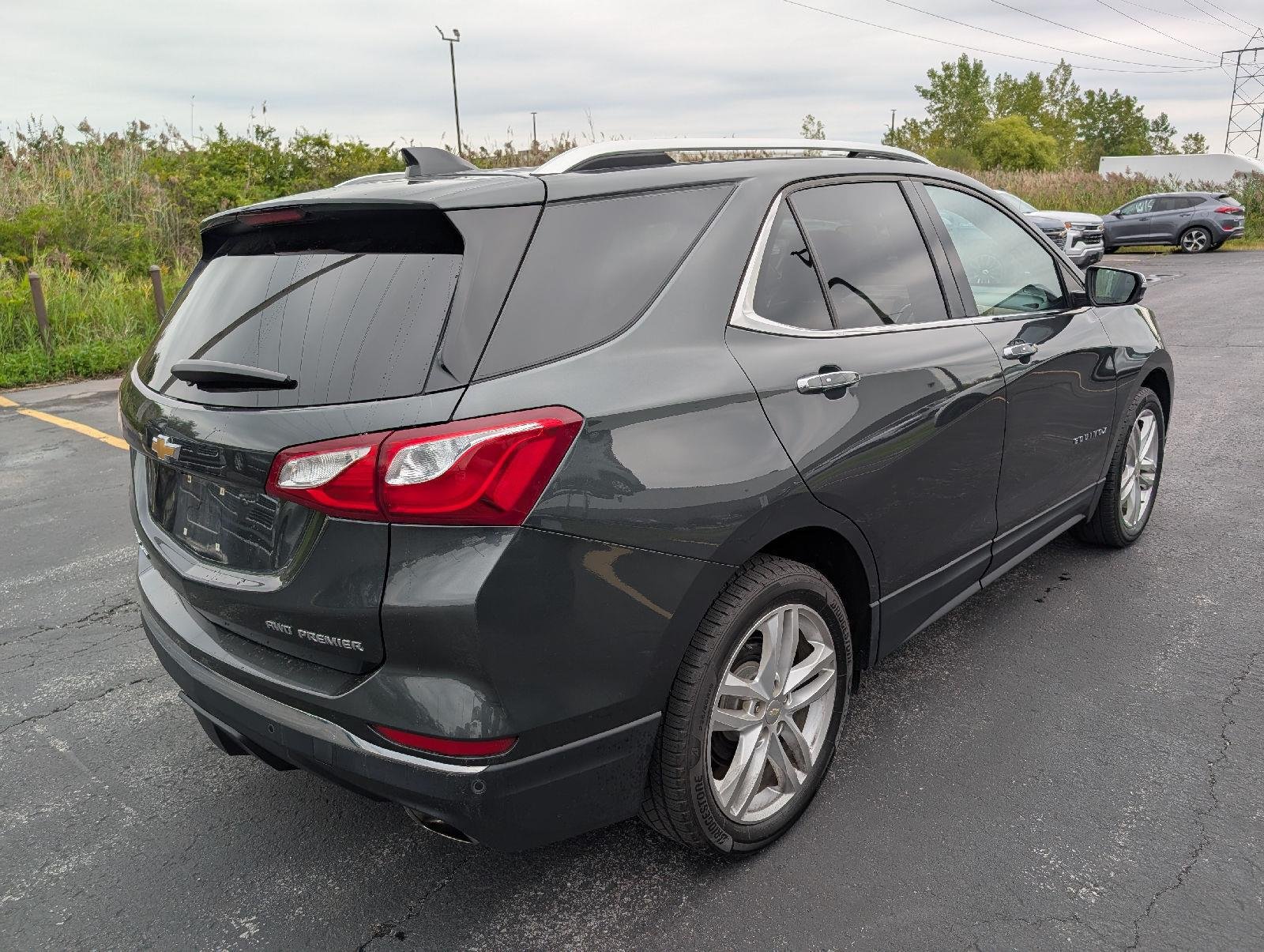 Used 2019 Nightfall Gray Metallic Chevrolet Premier image 7