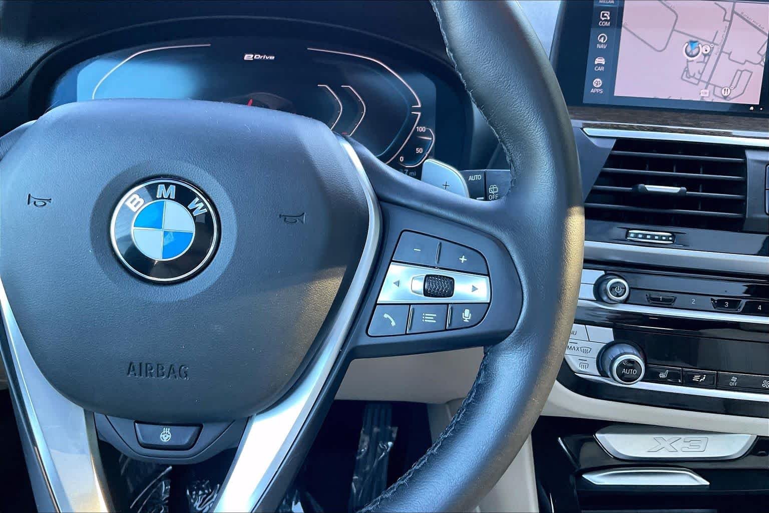 Used 2021 Mineral White Metallic BMW xDrive30e image 24