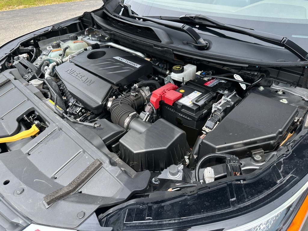 Used 2023 Gray Nissan SV image 28