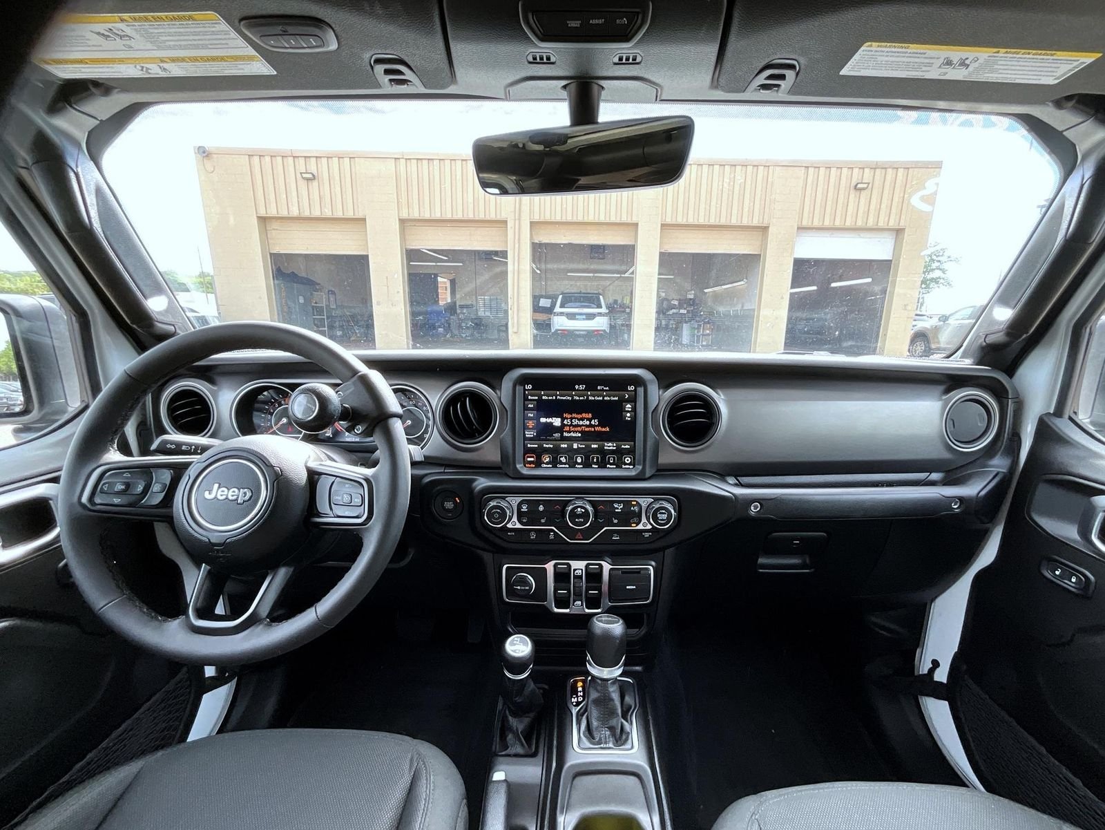 Used 2023 White Jeep Sport S image 15