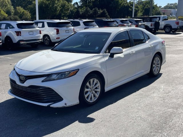 Used 2019 Super White Toyota LE image 3