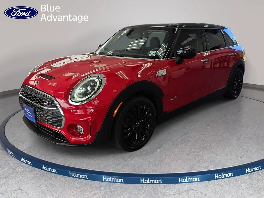 2023 MINI Clubman Cooper S ALL4's photo