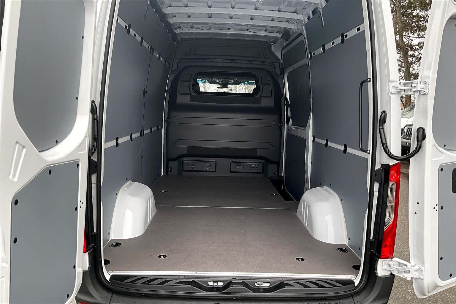New 2026 Arctic White Mercedes-Benz  image 19