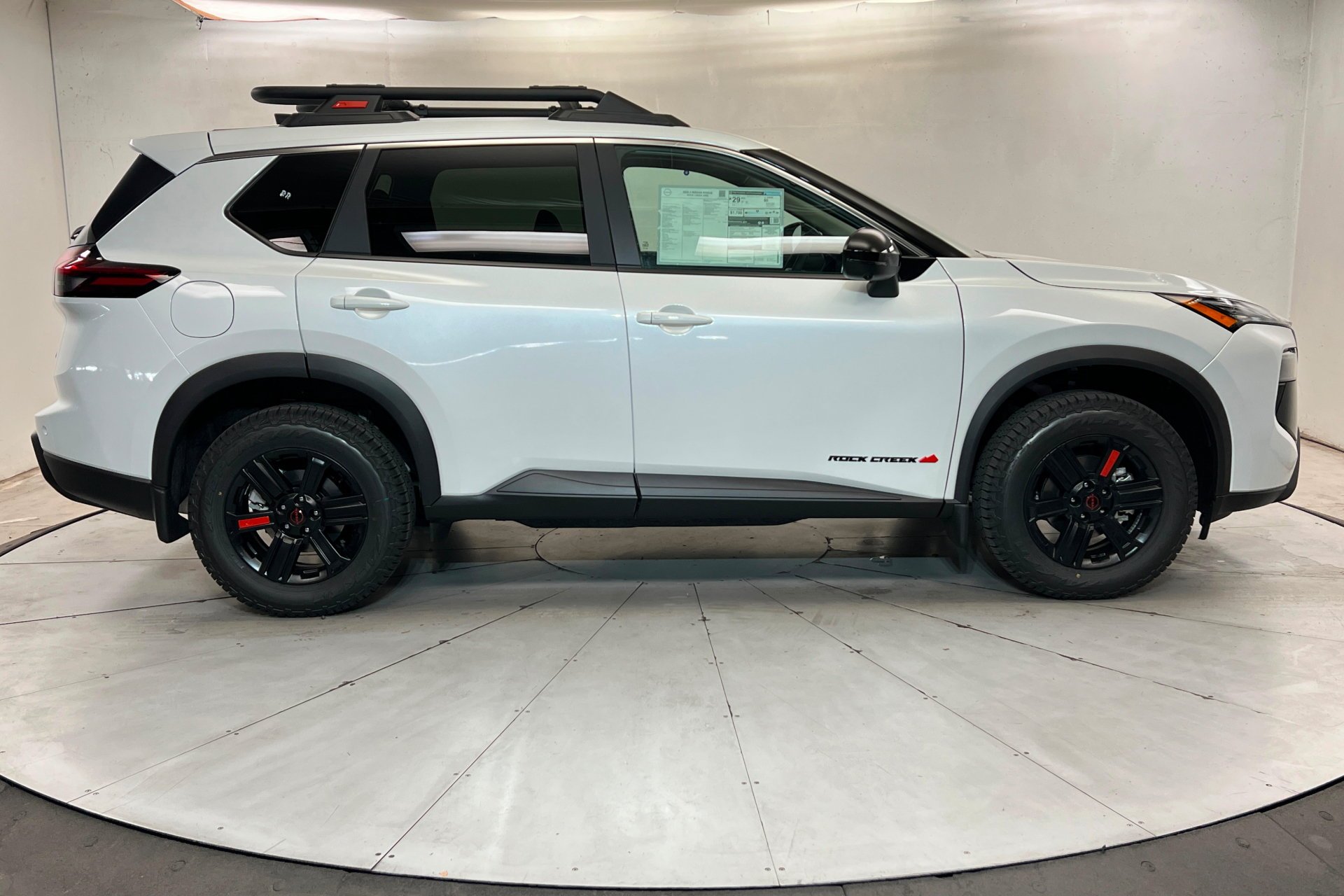 New 2026 Everest White Pearl TriCoat Nissan Rock Creek® image 7